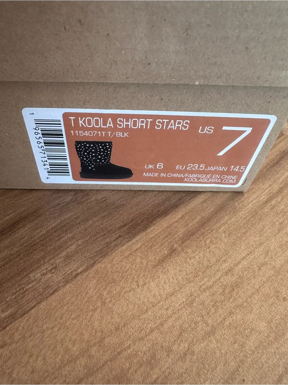 Koolaburra by Ugg NEW black star Koola short boots toddler girls 7
